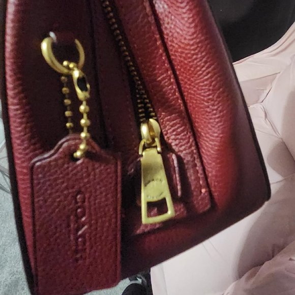 Wine Coach Purse - Picture 10 of 15